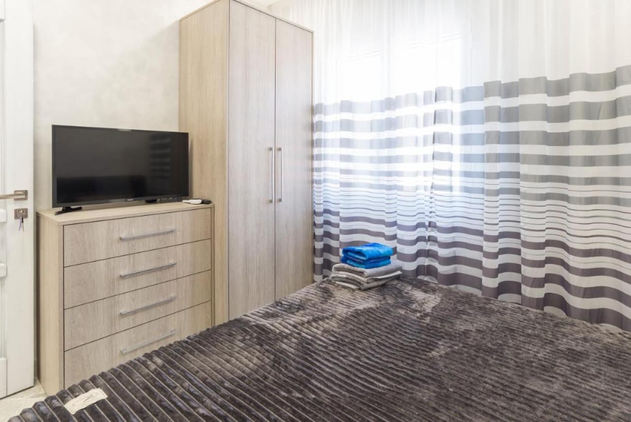 Dream House Rooms Malaga - Habitacion En El Apartemento エクステリア 写真